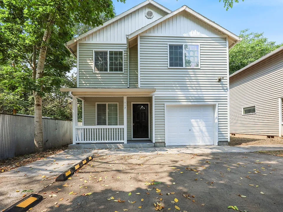 117 SE 129th Ave