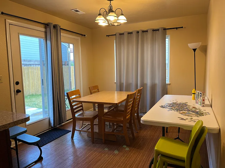 1118 Boswell Dr — Photo 11