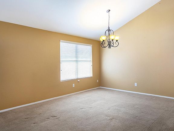 3rd image of 2241 E Williams Dr