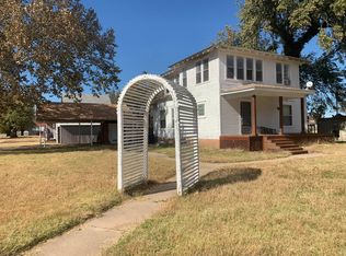 503 W Main St, Cherokee, OK 73728