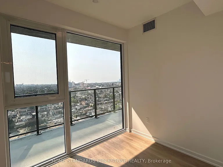 1285 Dupont St #1701 — Photo 9
