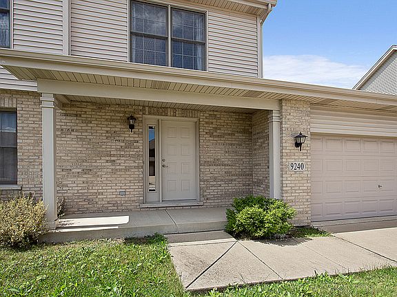 3rd image of 9240 Witham Ln