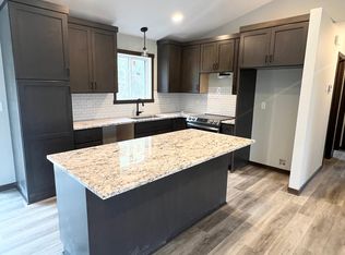 1797 Hadley Hills Dr NE, Rochester, MN 55906