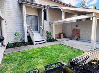 14737 NE 35th St, Bellevue, WA 98007