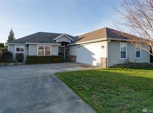 8789 Vinup Rd, Lynden, WA 98264