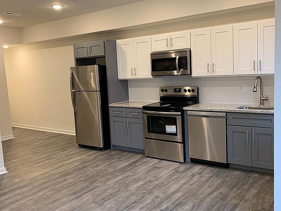 4th image of 5433 Chancellor St APT 3