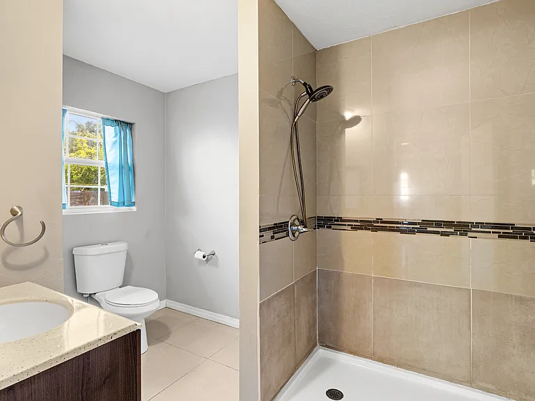 5911 Olive Ave — Photo 16
