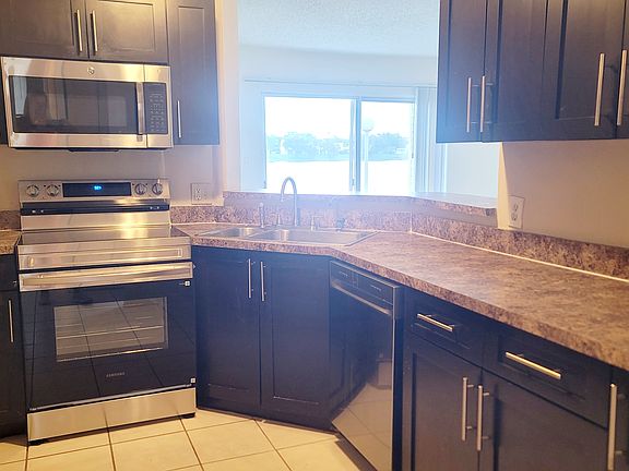 2nd image of 3433 NW 44th St APT 103
