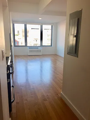 Rented by FirstService Realty (legacy) | media 19