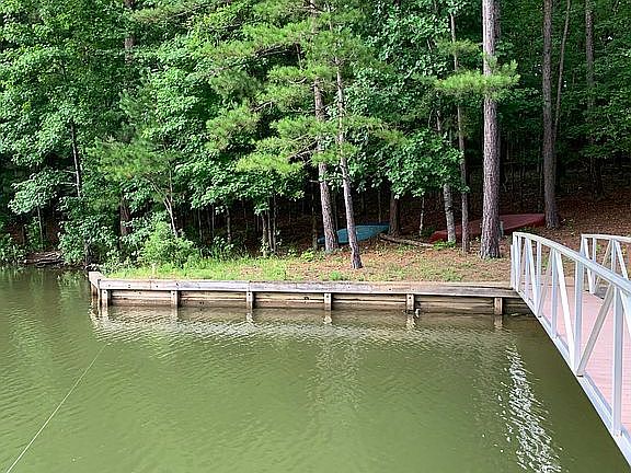 2nd image of 346 Willow Pointe