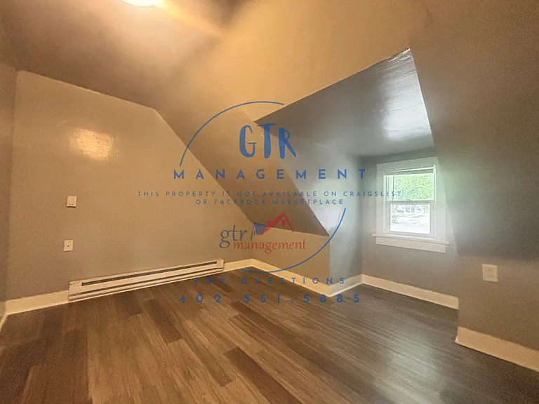 3352 T St — Photo 9