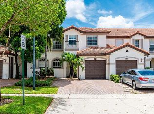 9726 Darlington Pl, Cooper City, FL 33328