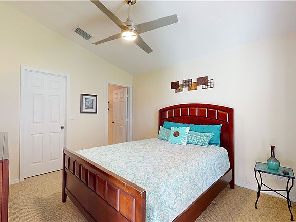 5th image of 5825 22nd St