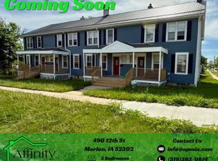 490 12th St #490, Marion, IA 52302