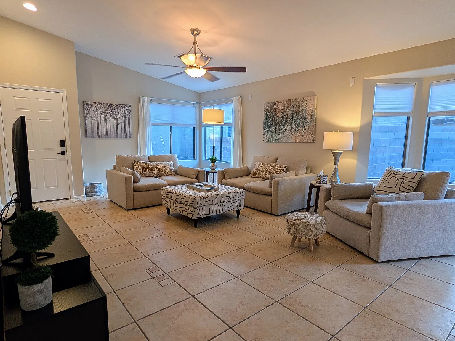 11633 N Greys Ct — Photo 4