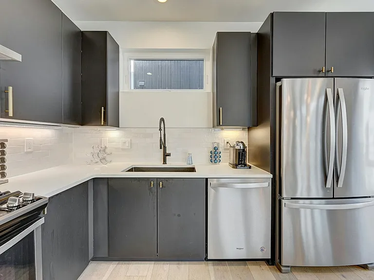 3530 W Conejos Pl — Photo 13