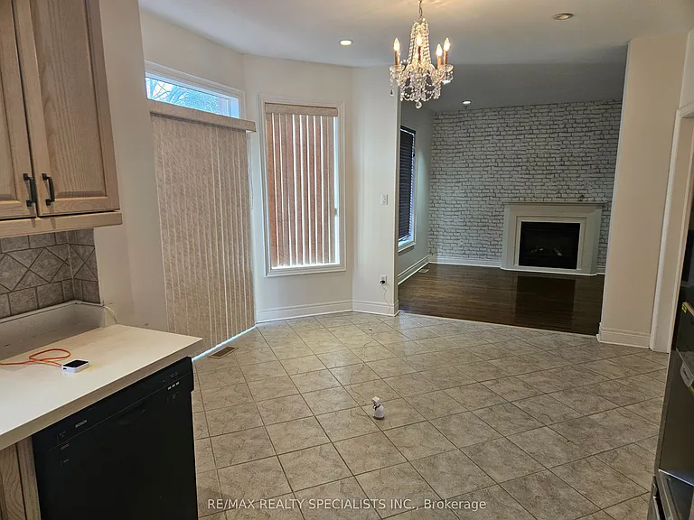 3774 Arbourview Ter #UPPER — Photo 6