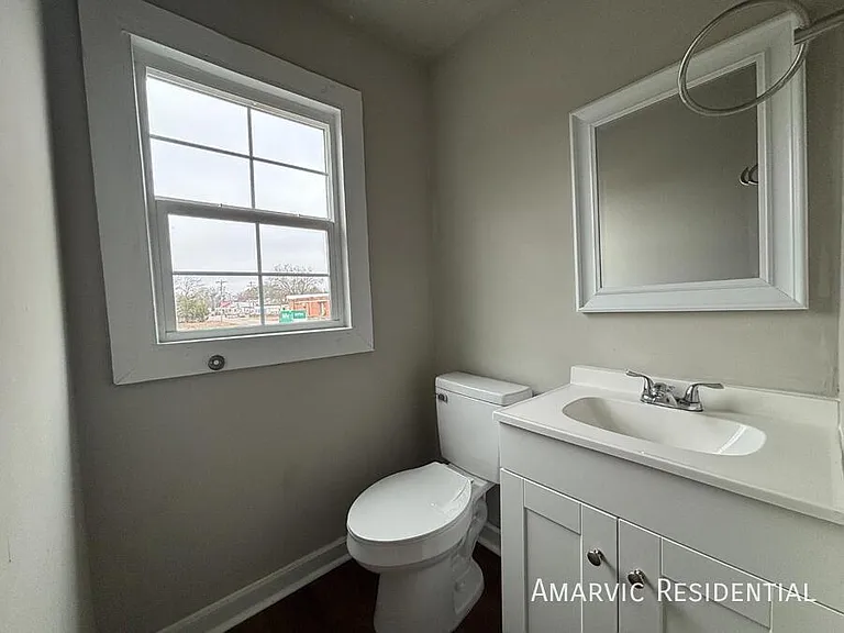 656 Dr Martin Luther King Jr Blvd #8 — Photo 3