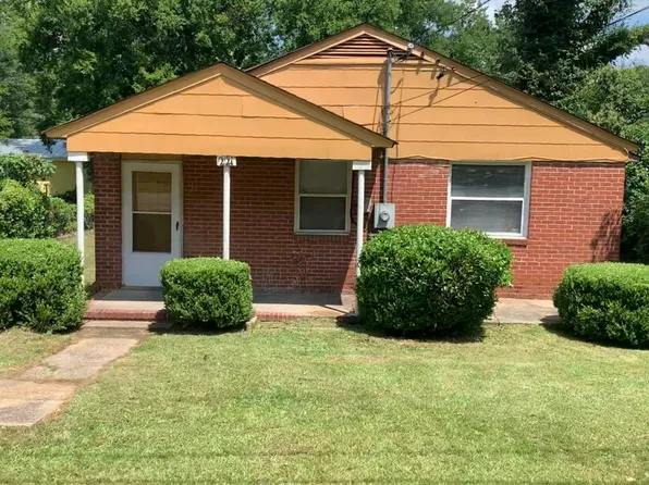 221 Kendrick Ave, Columbus, GA 31903