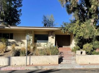 16643 Nanberry Rd, Encino, CA 91436