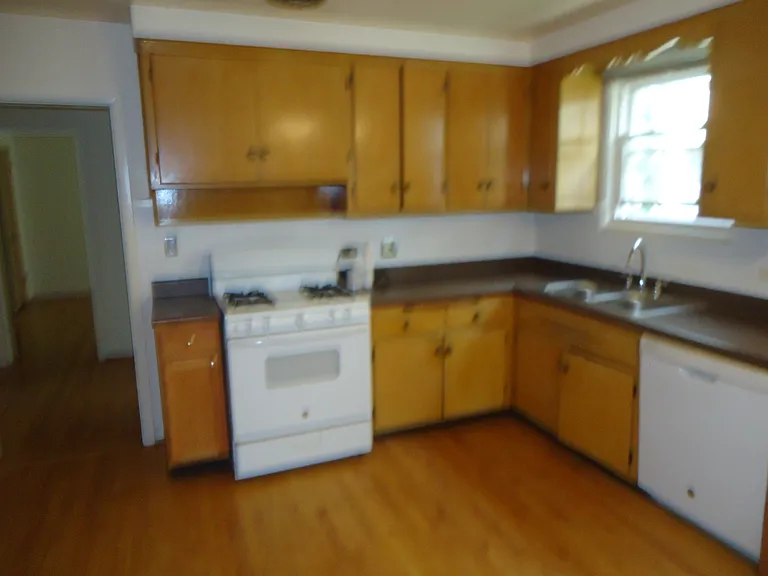 7015 N Washtenaw Ave #2 — Photo 8