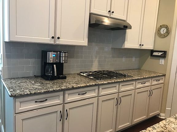 4th image of 3149 Hazelton Dr