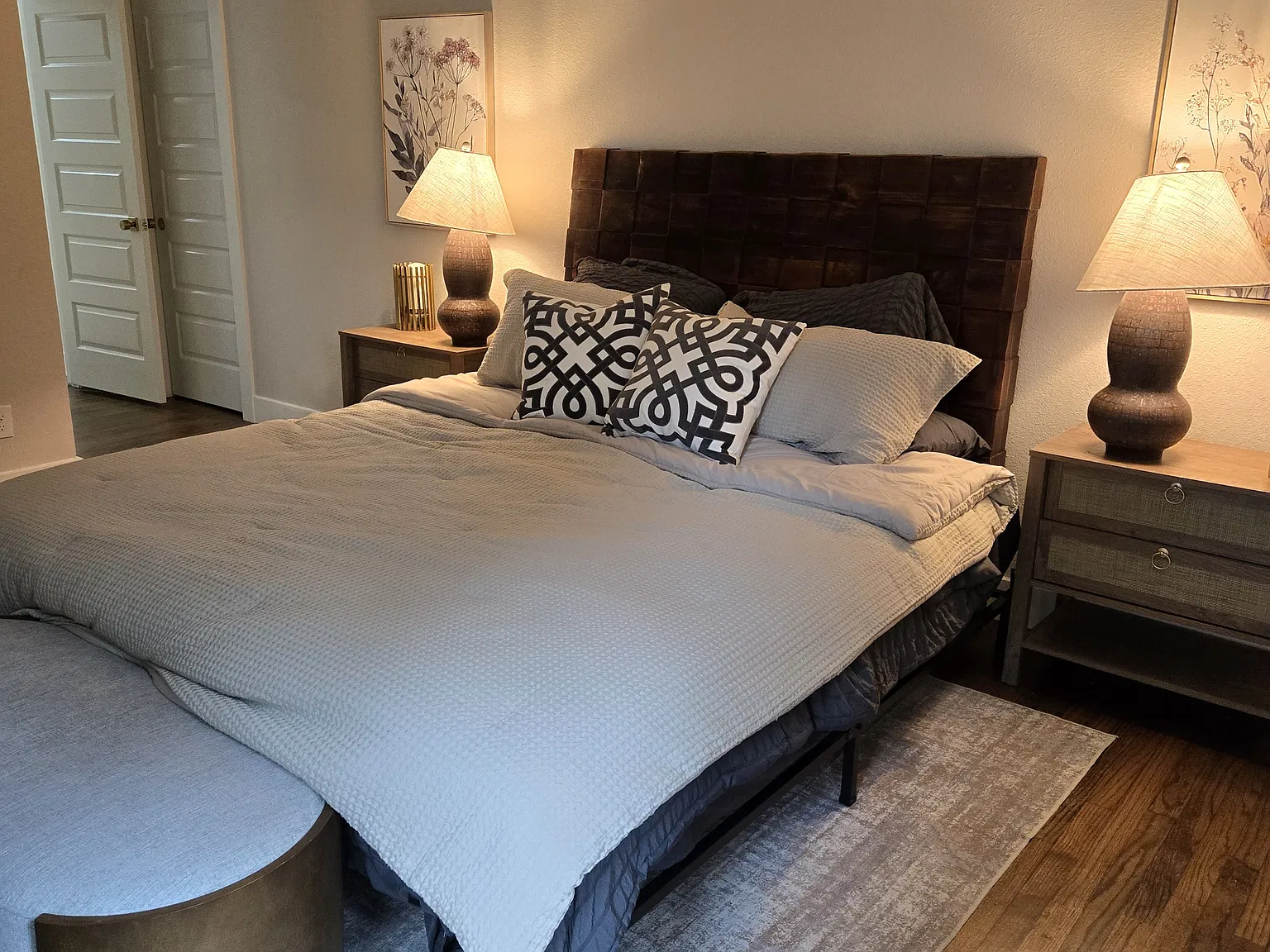 3 bed, 1344 sqft, $3,000 — Photo 2