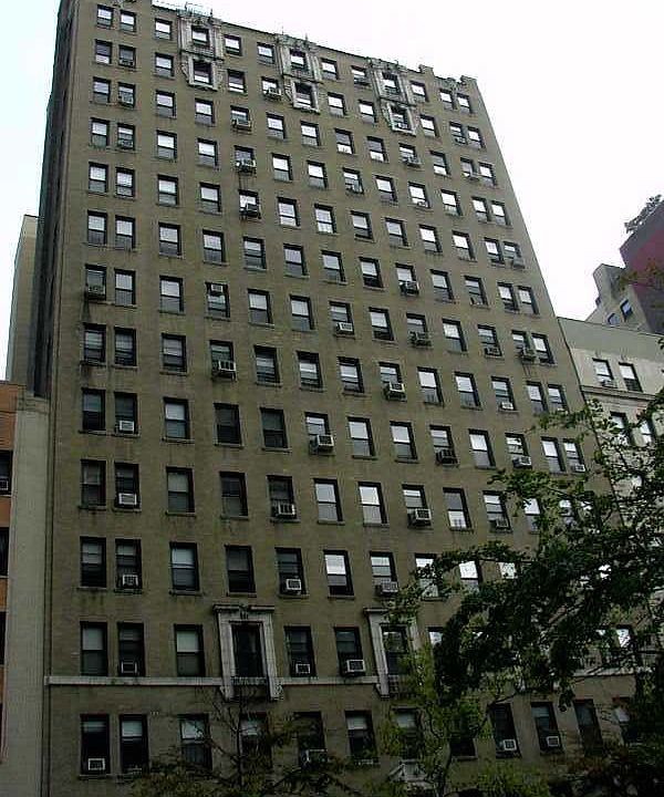 2nd image of 41 W 96th St #9A