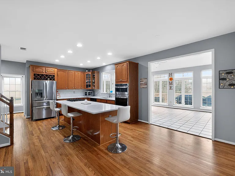 11433 Seneca Forest Cir — Photo 26