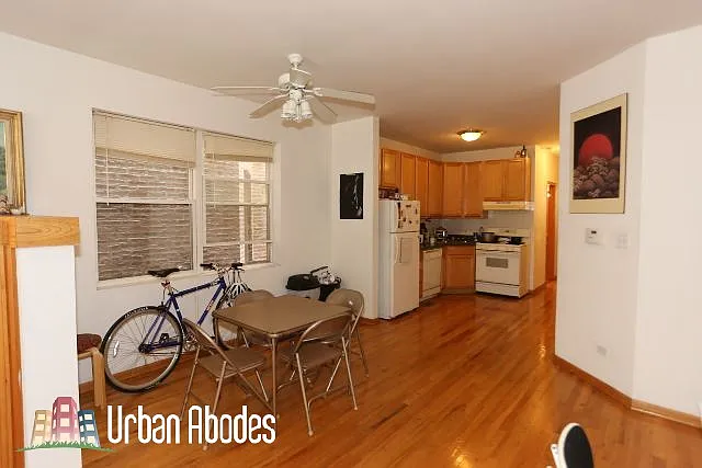 1033 N Mozart St #1 — Photo 8