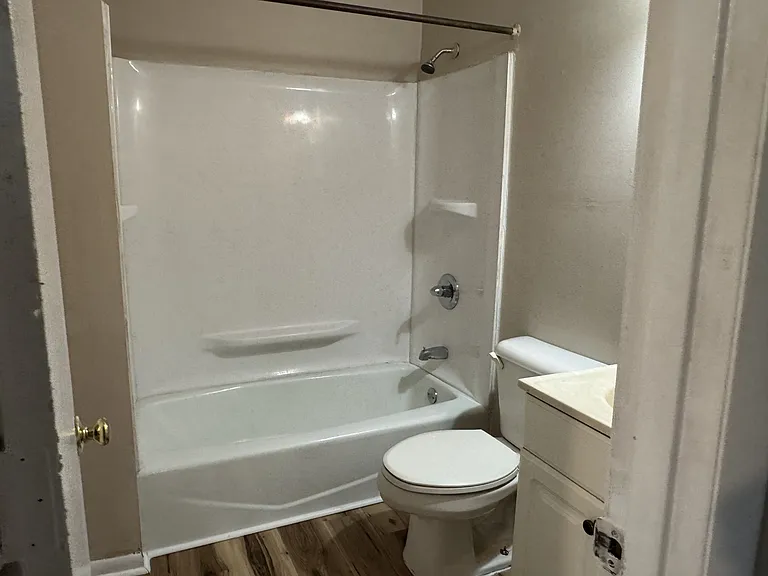 179 Hedgewood Ct #1 — Photo 5