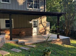 4932 Rock Haven Dr SW, Lilburn, GA 30047