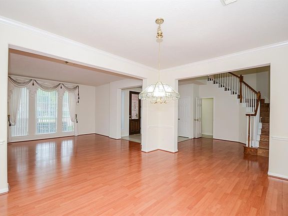 5th image of 2207 Vineyard Ct