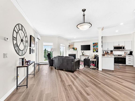 2nd image of 728 Country Hills Rd NW #314