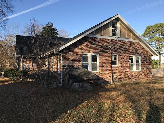 5th image of 1784 S Highland Ave