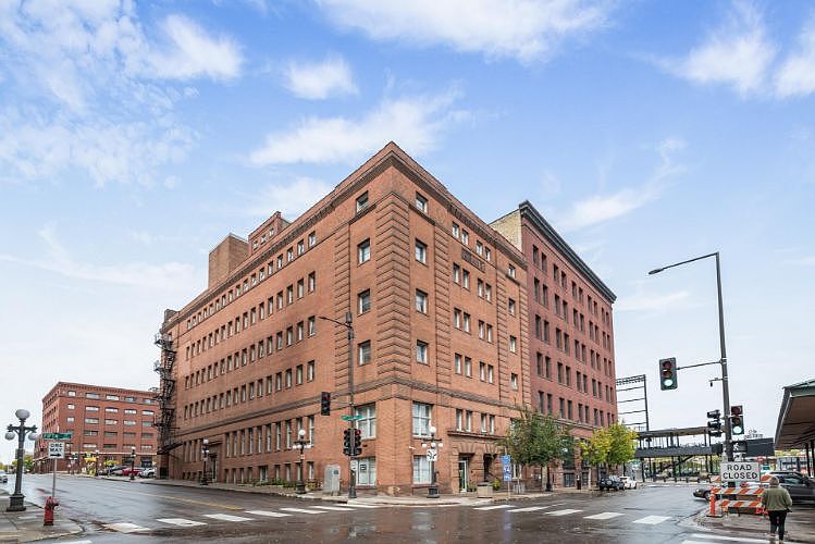 1st image of 289 5th St E Unit 306