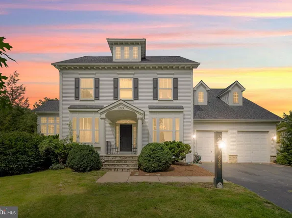 6722 Eckert Ct, Warrenton, VA 20187