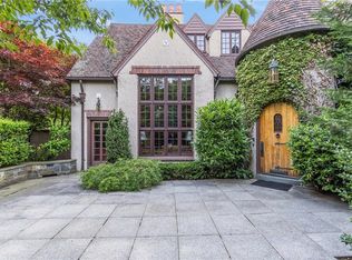 90 Hazard Ave, Providence, RI 02906