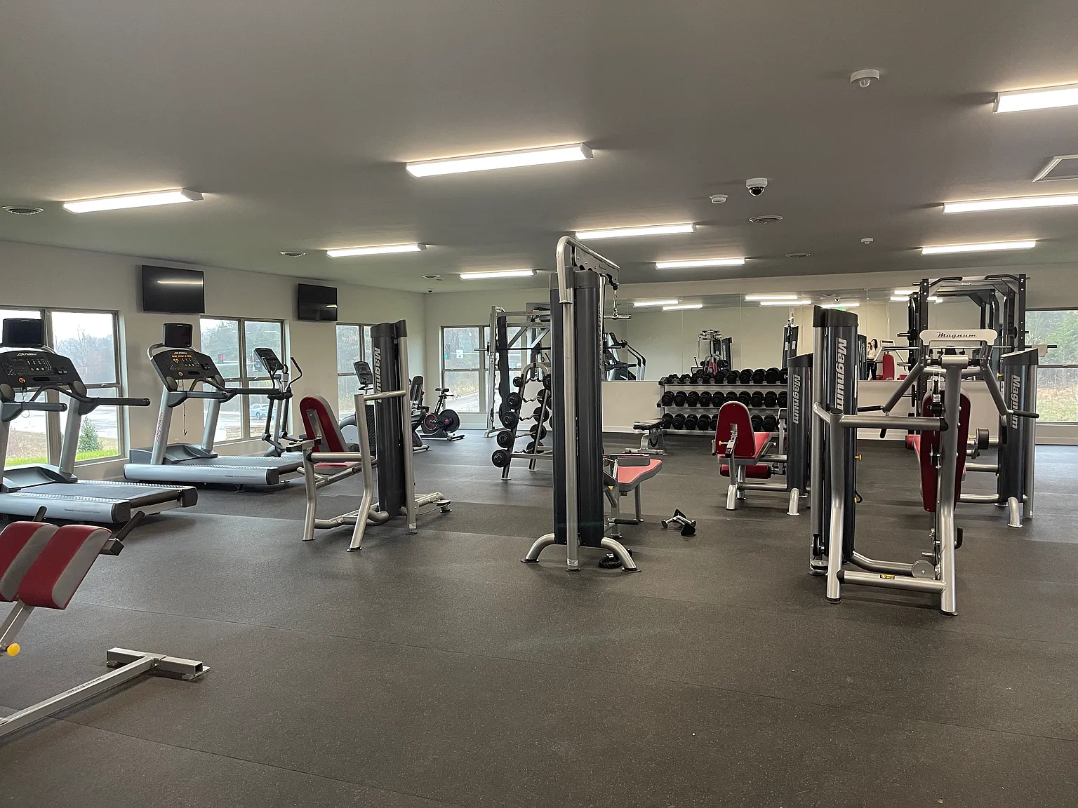 Miller Crossing Apartments & Villas — Photo 4