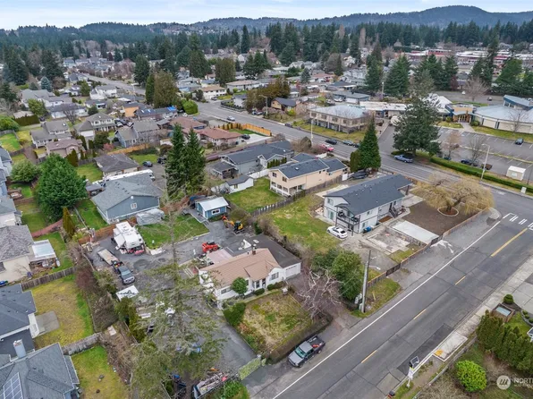 2416 NE 16th Street, Renton, WA 98056