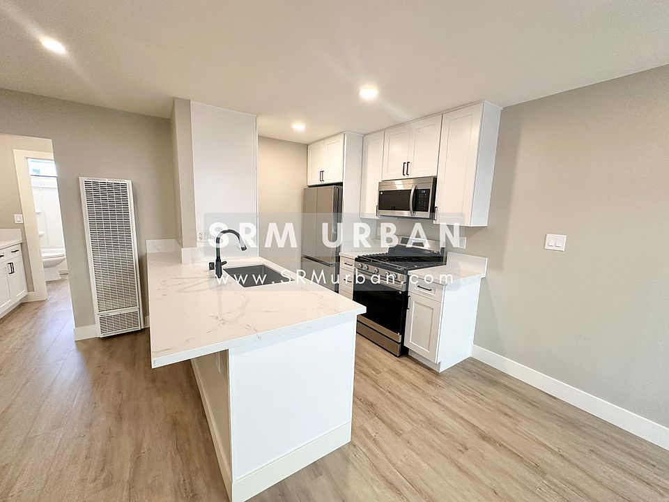 1st image of 4377 39th St APT 3