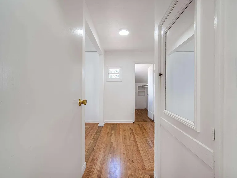 1305 Walnut St #1305 — Photo 25