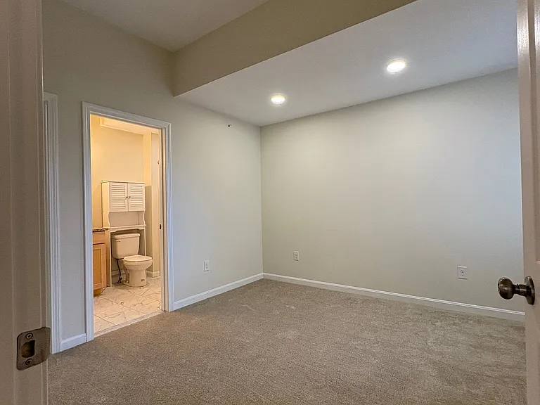 2356 Providence Rd #B8 — Photo 11