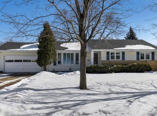 6501 Wilryan Ave, Edina, MN 55439