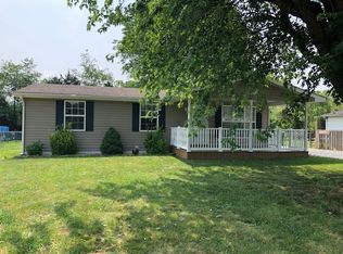 303 5th St, Luray, VA 22835