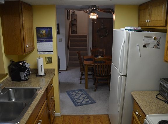 3rd image of 145 Candle Ct