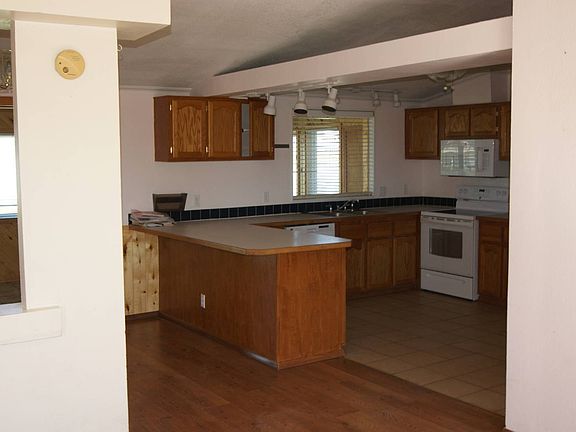 2nd image of 17 Lake View Dr