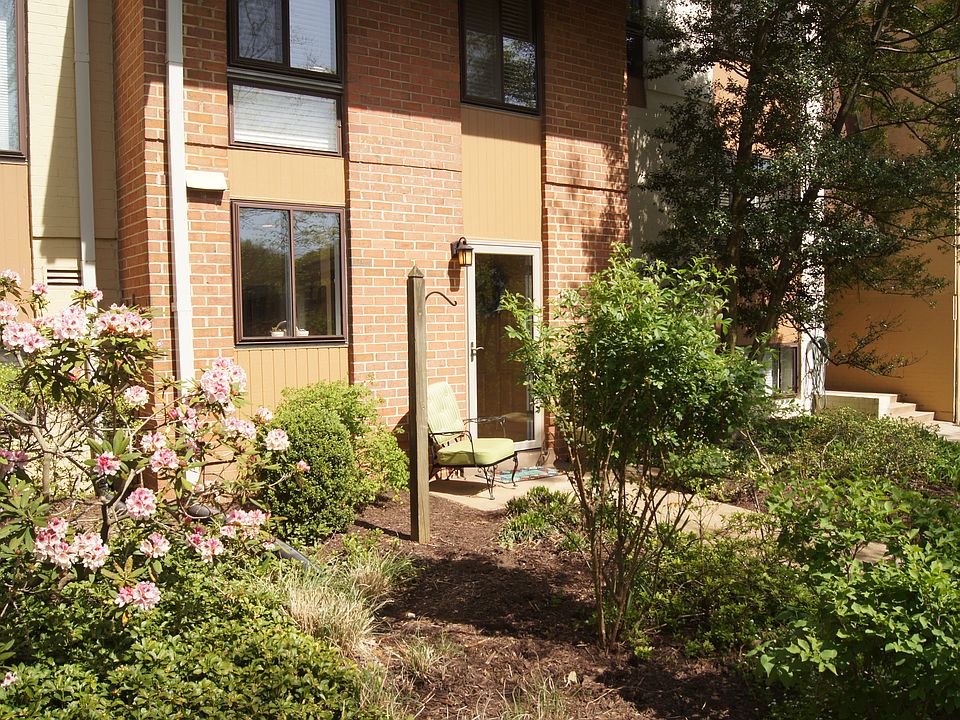 Front Garden Entrance