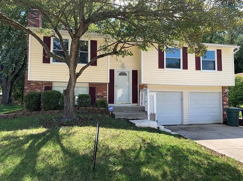 1st image of 2755 Southridge Dr
