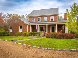 9850 Zig Zag Rd, Cincinnati, OH 45242